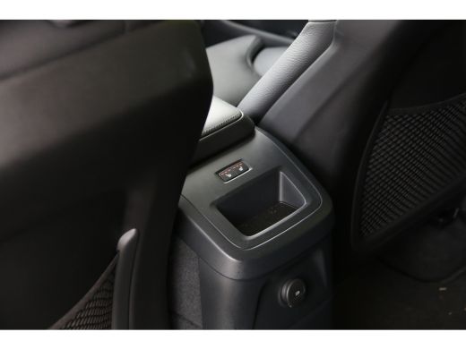Volvo  XC60 2.0 T6 Plug-in hybrid AWD Ultra Dark | Luchtvering | Bowers&Wilkins | Trekhaak | 360 Camera | Pil... ActivLease financial lease