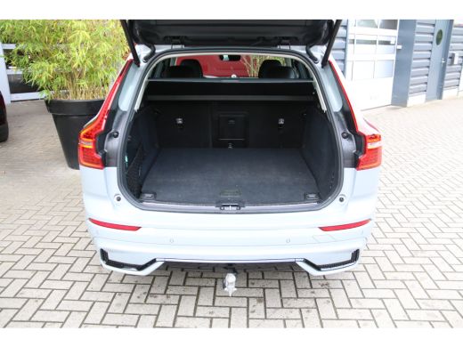 Volvo  XC60 2.0 T6 Plug-in hybrid AWD Ultra Dark | Luchtvering | Bowers&Wilkins | Trekhaak | 360 Camera | Pil... ActivLease financial lease