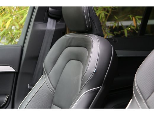 Volvo  XC90 2.0 T8 Plug-in hybrid AWD Ultra Dark | Bowers&Wilkins | Luchtvering | Trekhaak | 360 Camera | Pil... ActivLease financial lease