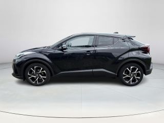 Toyota C-HR 1.8 Hybrid First Edition **NAVIGATIE/ DODEHOEK DETECTIE/ STOELVERWARMING/ GARANTIE**