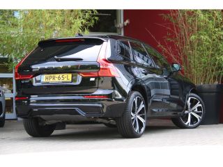 Volvo  XC60 2.0 T6 Plug-in hybrid AWD Plus Dark | Harman/Kardon | Panoramadak | 360 Camera | Pilot Assist | 2...