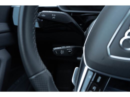 Audi e-tron S Quattro 371kW / Luchtvering/ Standkachel/ Adaptive Cruise Control/ Trekhaak/ Panoramadak/ 371kW... ActivLease financial lease