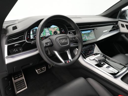 Audi Q8 55 TFSI e 380pk quattro Pro Line S-Line Navigatie Luchtvering Stoelmemory Bang & Olufsen 83 ActivLease financial lease