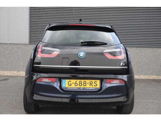 BMW i3 Executive 120Ah 42 kWh /Lodge/Carplay/W-pomp/Camera/20"/3-Fase ActivLease financial lease