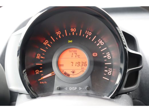 Citroën C1 1.0 VTI 70PK 5-DRS FEEL / AIRCO / LED / BLUETOOTH / PACK PREMIUM / 1E EIGENAAR !! ActivLease financial lease