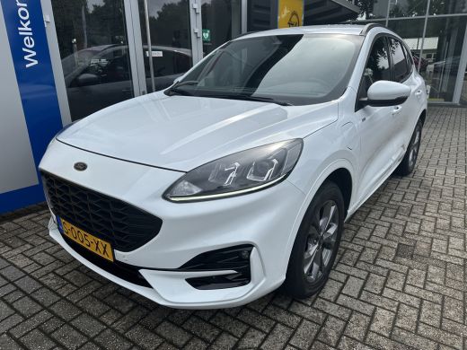 Ford Kuga 2.5 225PK PHEV ST-Line | STOEL-, STUUR-, VOORRUIT- EN ACHTERBANK VERWARMING| NAVIGATIE| CAMERA| P... ActivLease financial lease