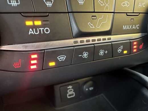 Ford Kuga 2.5 225PK PHEV ST-Line | STOEL-, STUUR-, VOORRUIT- EN ACHTERBANK VERWARMING| NAVIGATIE| CAMERA| P... ActivLease financial lease