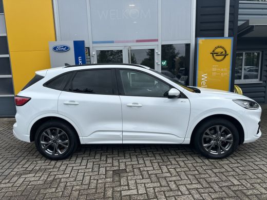 Ford Kuga 2.5 225PK PHEV ST-Line | STOEL-, STUUR-, VOORRUIT- EN ACHTERBANK VERWARMING| NAVIGATIE| CAMERA| P... ActivLease financial lease