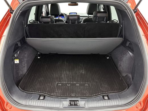 Ford Kuga 2.5 PHEV ST-Line X | 19 Inch | Pano-dak | Wegklap Trekhaak | Style Pack | Head-Up Display | Full ... ActivLease financial lease