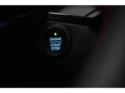 Ford Kuga 2.5 PHEV ST-Line X | Panoramadak | B&O | HUD | Winterpack ActivLease financial lease