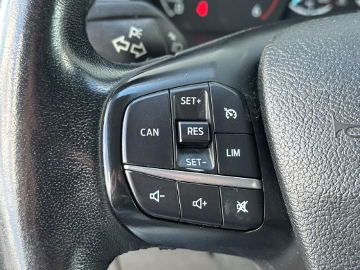 Ford Transit Custom 300 2.0 L2 Limited DC Dubbele cabine ActivLease financial lease