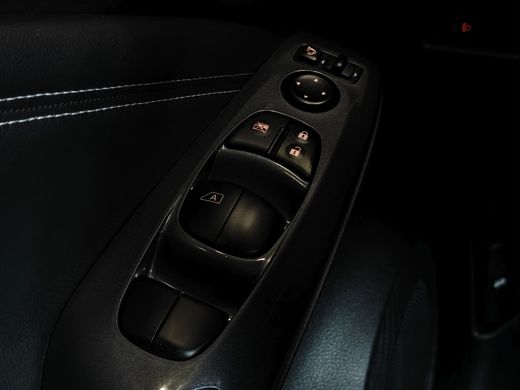Nissan Juke 1.6 Hybrid N-Connecta NAVI CARPLAY | CAMERA FABRIEKSGARANTIE 6/26 ActivLease financial lease