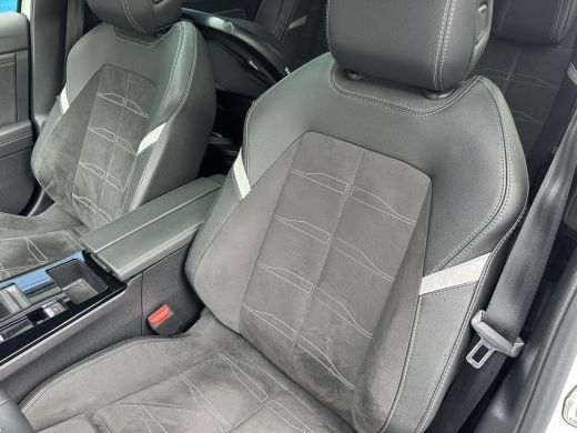 Opel Astra 1.2 Turbo 136PK Hybrid Ultimate | STOEL-, STUUR- EN VOORRUITVERWARMING| NAVIGATIE| CAMERA| PARKEE... ActivLease financial lease