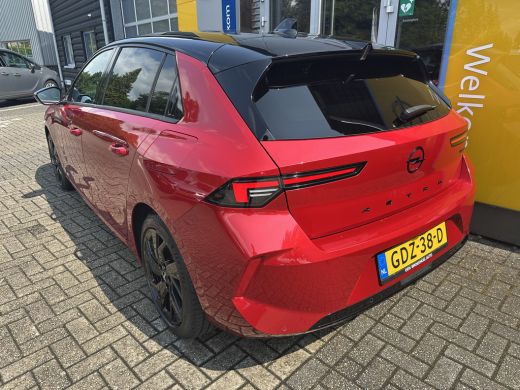 Opel Astra 1.6 180PK PLUG-IN HYBRID ULTIMATE | NAVIGATIE| CAMERA| ADAPTIEVE CRUISE CONTROL| INTELLILUX LED K... ActivLease financial lease