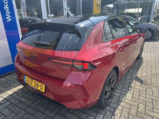 Opel Astra 1.6 180PK PLUG-IN HYBRID ULTIMATE | NAVIGATIE| CAMERA| ADAPTIEVE CRUISE CONTROL| INTELLILUX LED K... ActivLease financial lease