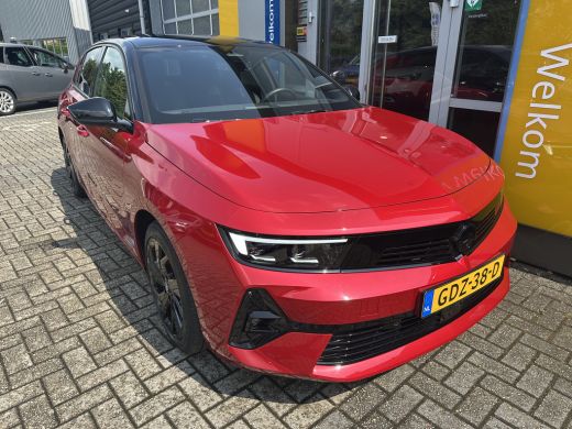 Opel Astra 1.6 180PK PLUG-IN HYBRID ULTIMATE | NAVIGATIE| CAMERA| ADAPTIEVE CRUISE CONTROL| INTELLILUX LED K... ActivLease financial lease