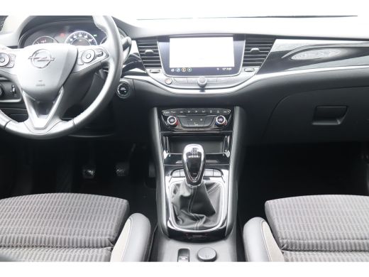 Opel Astra Sports Tourer 1.2 TURBO 130PK ELEGANCE+ / NAVI / LEDER / CLIMA / FULL-LED / PDC / CAMERA / 18" BI... ActivLease financial lease