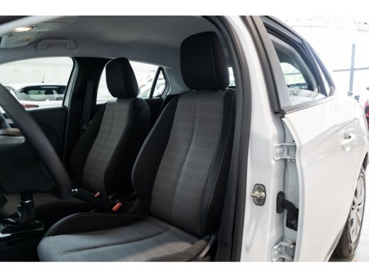 Opel Corsa 1.2 Edition | Parkeersensoren | Airco | Cruise Controle | USB | ActivLease financial lease