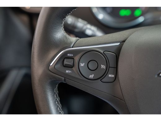 Opel Crossland 1.2 Turbo 110PK Elegance | Panoramadak | Camera | Parkeersensoren | Climate Controle | Navigatie ... ActivLease financial lease
