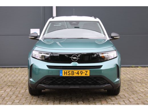 Opel Frontera 1.2 Turbo Hybrid Edition / Navigatie / Camera / Stuur -en Stoelverwamd / Parkeersensoren / Verwar... ActivLease financial lease