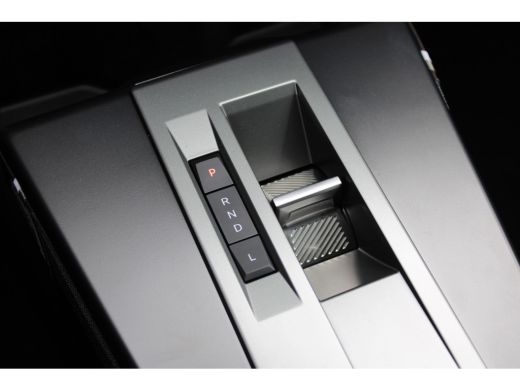 Opel Frontera 1.2 Turbo Hybrid Edition / Navigatie / Camera / Stuur -en Stoelverwamd / Parkeersensoren / Verwar... ActivLease financial lease