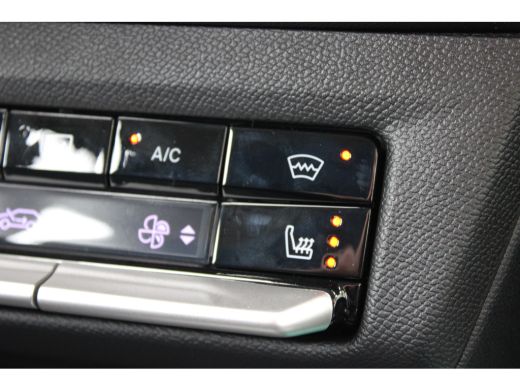 Opel Frontera 1.2 Turbo Hybrid Edition / Navigatie / Camera / Stuur -en Stoelverwamd / Parkeersensoren / Verwar... ActivLease financial lease