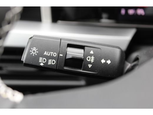 Opel Frontera 1.2 Turbo Hybrid Edition / Navigatie / Camera / Stuur -en Stoelverwamd / Parkeersensoren / Verwar... ActivLease financial lease