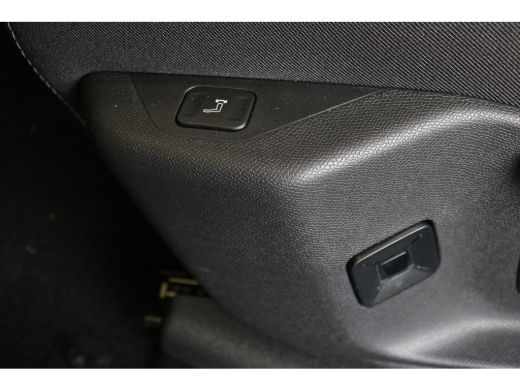 Opel Grandland GS | Draadloze telefoonlader (Inductie) | Elektronische klimaatregeling met twee zones | IntelliL... ActivLease financial lease