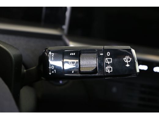 Opel Grandland GS | Draadloze telefoonlader (Inductie) | Elektronische klimaatregeling met twee zones | IntelliL... ActivLease financial lease