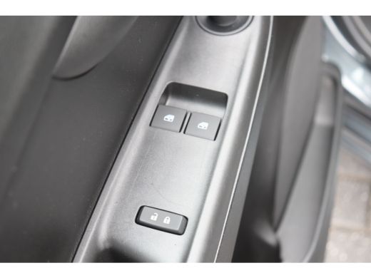 Opel KARL 1.0 75PK 5-DRS 120 JAAR EDITION / AIRCO / LED / PDC / 15" LMV / BLUETOOTH / CRUISECONTROL / 1E EI... ActivLease financial lease