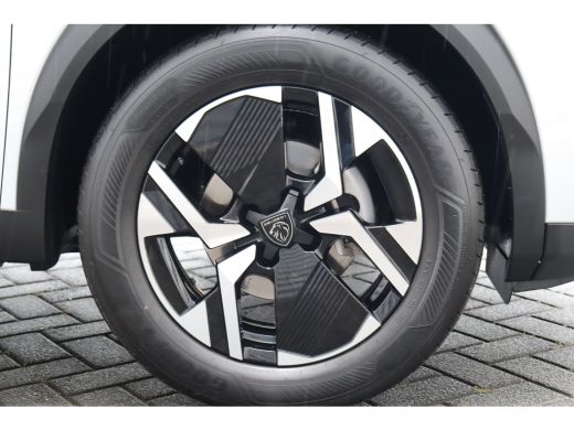 Peugeot 2008 1.2 PURETECH 100PK ALLURE / NAVI / LEDER / CLIMA / LED / PDC / 17' LMV / CAMERA / BLUETOOTH / CRU... ActivLease financial lease