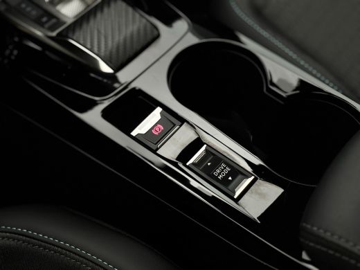 Peugeot 208 Allure Pack GRIJZE Allure Pack | Airco AUTO | Camera Achter | Cruise Control | Navi Fullscreen | ActivLease financial lease