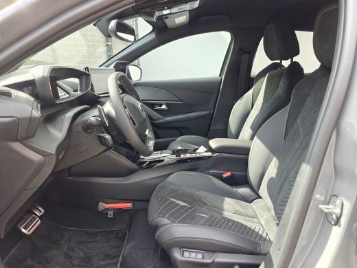 Peugeot 208 Hybrid 136 e-DCS6 GT | Achteruitrijcamera | Cruise control | Parkeersensor achter | Achteruitrijc... ActivLease financial lease