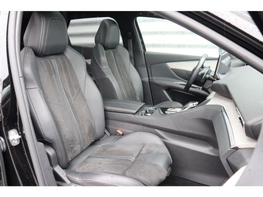 Peugeot 3008 1.6 HYBRID 225PK GT PACK BUSINESS / NAVI / CLIMA / AGR / PDC / 19" LMV / CAMERA / BLACK PACK / PA... ActivLease financial lease