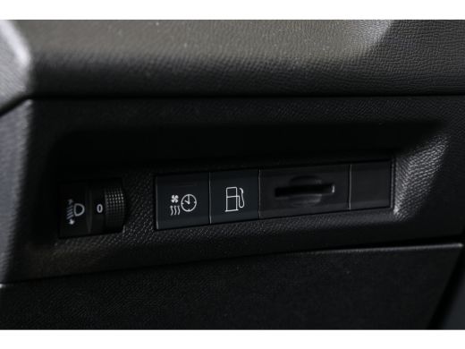 Peugeot 308 1.6 Plug-in Hybrid 180 Active Pack Business | Cruise Control | Navigatie | Carplay | Sensoren ach... ActivLease financial lease