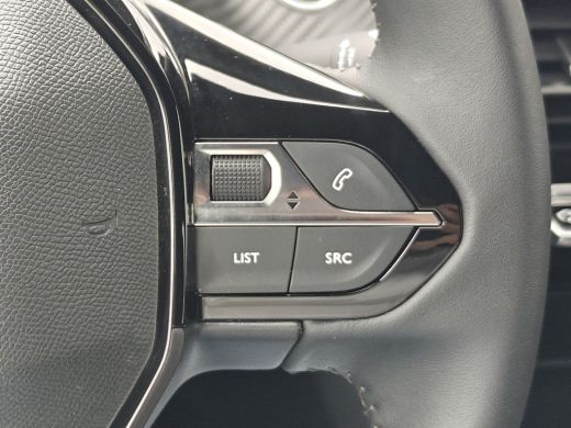 Peugeot e-2008 EV Active Pack 50 kWh | Airco (automatisch) | Apple Carplay/Android Auto|telefoonintegratie premi... ActivLease financial lease