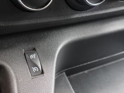 Renault Master T35 2.3 dCi 150 PK L2H2 WORK EDITION + KEYLESS | CRUISE CONTROL | DAB | AIRCO ActivLease financial lease