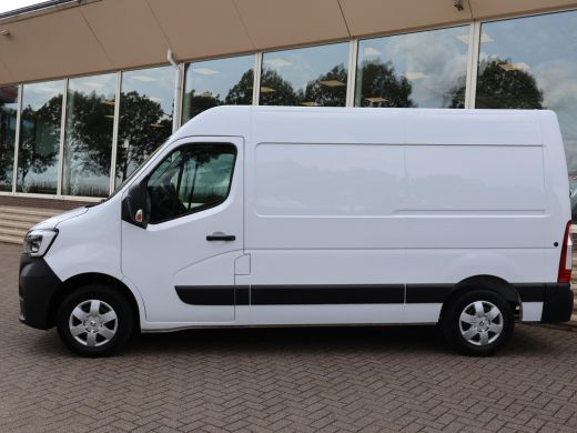 Renault Master T35 2.3 dCi 150 PK L2H2 WORK EDITION + TREKHAAK | CAMERA | NAVIGATIE | DAB | CRUISE | DODE HOEK ActivLease financial lease