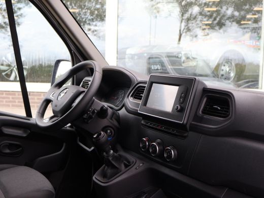 Renault Master T35 2.3 dCi 150 PK L2H2 WORK EDITION + TREKHAAK | CAMERA | NAVIGATIE | DAB | CRUISE | DODE HOEK ActivLease financial lease