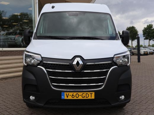 Renault Master T35 2.3 dCi 150 PK L2H2 WORK EDITION + TREKHAAK | CAMERA | NAVIGATIE | DAB | CRUISE | DODE HOEK ActivLease financial lease