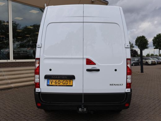 Renault Master T35 2.3 dCi 150 PK L2H2 WORK EDITION + TREKHAAK | CAMERA | NAVIGATIE | DAB | CRUISE | DODE HOEK ActivLease financial lease