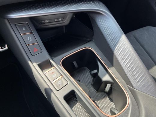 CUPRA Terramar 1.5 TSI e-Hybrid Business | PHEV | 204Pk | Trekhaak | DCC | Matrix Led | ActivLease financial lease