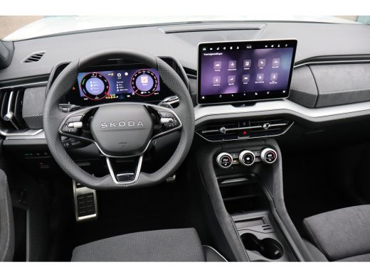 Skoda Kodiaq Sportline Business | Achteruitrijcamera | Crew Protect Assist | Cruise control met speedlimiter ActivLease financial lease