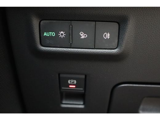 Skoda Kodiaq Sportline Business | Achteruitrijcamera | Crew Protect Assist | Cruise control met speedlimiter ActivLease financial lease