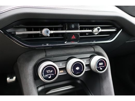 Skoda Kodiaq Sportline Business | Achteruitrijcamera | Crew Protect Assist | Cruise control met speedlimiter ActivLease financial lease