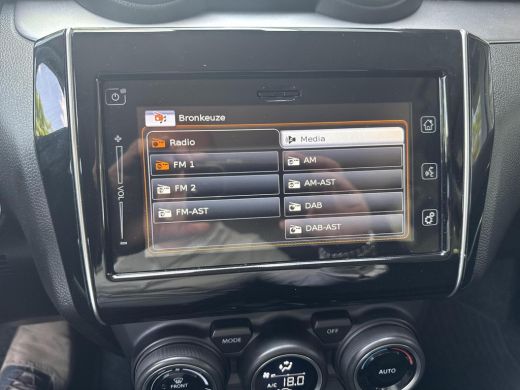 Suzuki Swift 1.2 Style Smart Hybrid GERESERVEERD ActivLease financial lease
