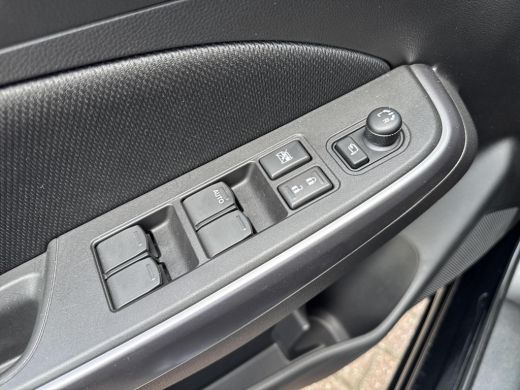Suzuki Swift 1.2 Style Smart Hybrid GERESERVEERD ActivLease financial lease