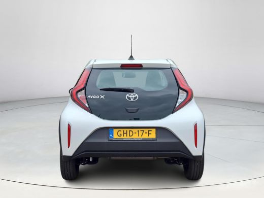 Toyota Aygo X 1.0 VVT-i MT Play | Apple CarPlay | Adaptive Cruise | Rijklaarprijs incl. garantie | ActivLease financial lease