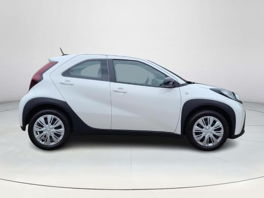 Toyota Aygo X 1.0 VVT-i MT Play | Apple CarPlay | Adaptive Cruise | Rijklaarprijs incl. garantie | ActivLease financial lease