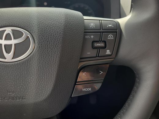 Toyota C-HR 1.8 Hybrid 140 First Edition | Apple CarPlay | Elektr. klep | Stuur /stoel / ruit verwarming | Ri... ActivLease financial lease